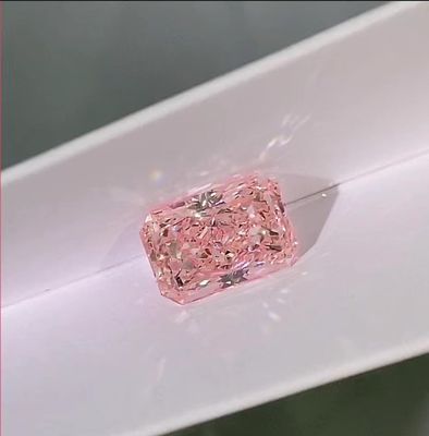 आईजीआई प्रमाणित गुलाबी ढीली प्रयोगशाला निर्मित हीरे रेडिएंट कट 1ct-1.5ct
