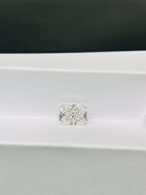 बड़े आकार का पत्थर 5.3ct उज्ज्वल आकार प्रयोगशाला के रूप में विकसित अप्रसंस्कृत सीवीडी हीरा आईजीआई प्रमाणित कारखाने प्रत्यक्ष बिक्री के रूप में बनाया