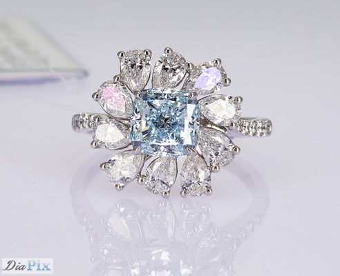 3.284ct कुशन कट स्काई ब्लू सीवीडी सिंथेटिक डायमंड रिंग्स लक्जरी 18K सफेद सोने सेट
